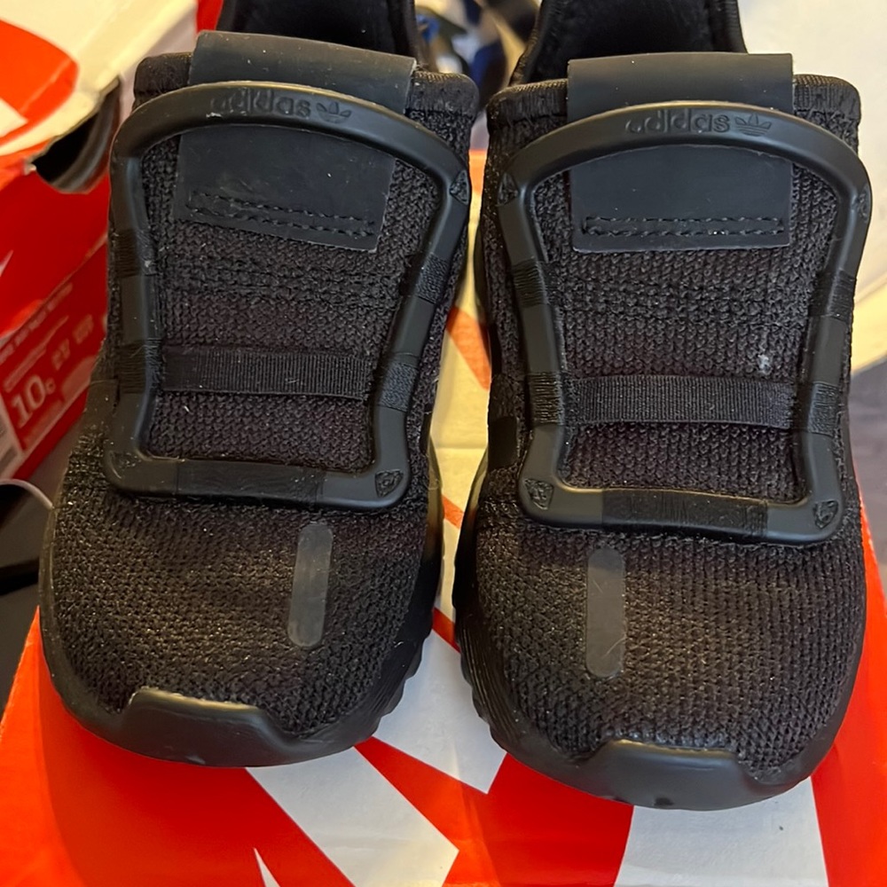 Addis's shoes